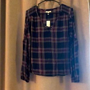 Maurices size medium blouse in plaid